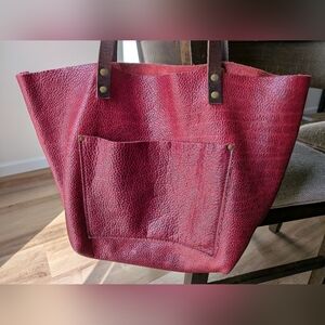 Portland Leather Large Sangria Tote with Brown Handles